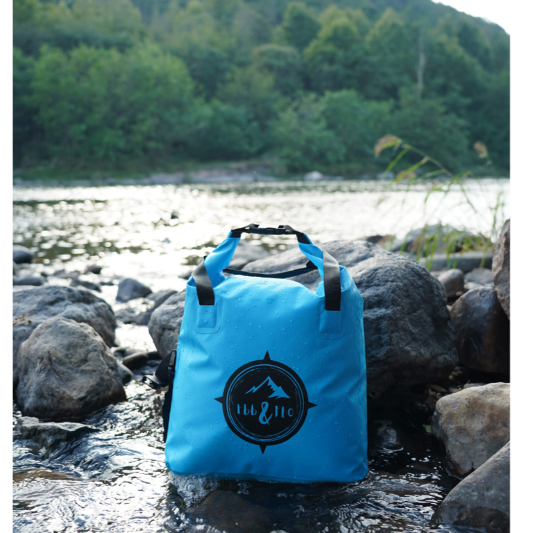 #bag #camp #backpack #outdoor #campingtrip #campinggear #raftingtrip #raftingday #raftingtime #raftingadventure #raftingbag #kayaking  #kayakingadventures #kayakingtrip #kayakingfun #kayakingtour #bagfashion